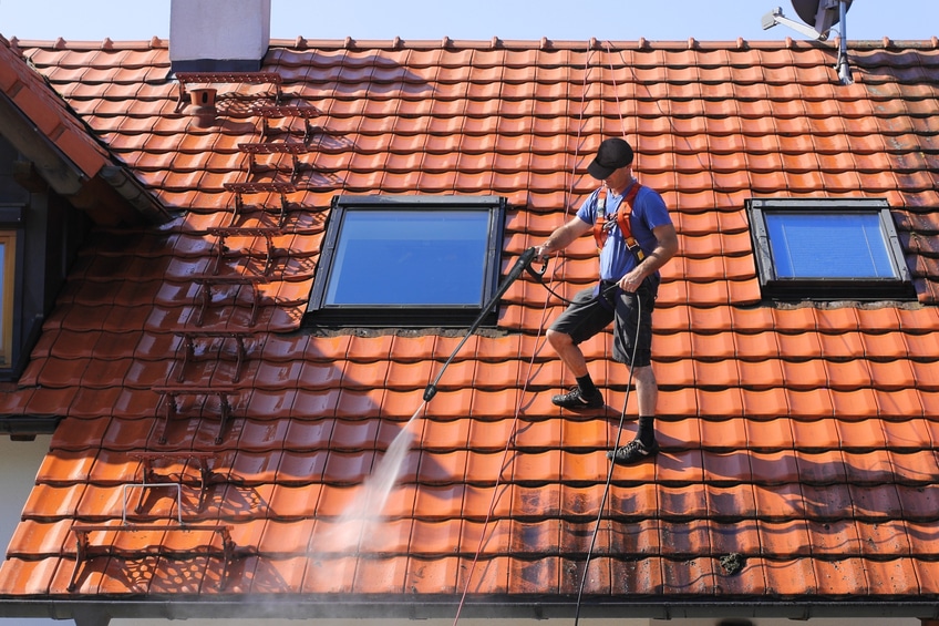 commercial roof cleaning