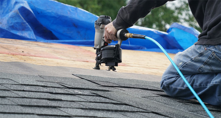 roofing-contractor-center-line-mi Roofing Contractor Center Line MI